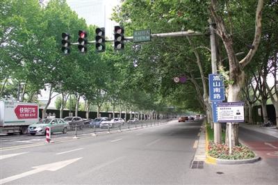 “辦好一個會，提升一座城”給市民帶來滿滿獲得感：“這樣的改變，我們驚喜；這樣的鄭州，我們喜歡！”